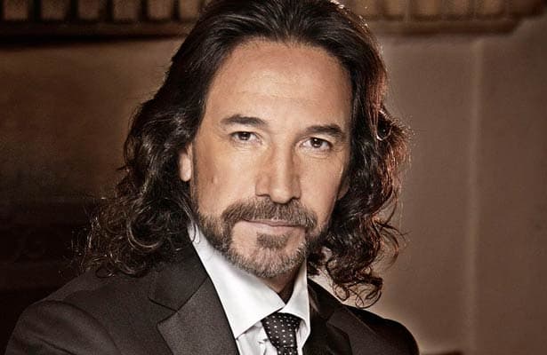 Marco Antonio Solís y su esposa celebran 32 años de matrimonio | Joya 93.7 FM | Joya 93.7 FM